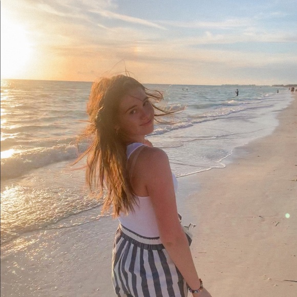 hi :) - Picture 2 of 2